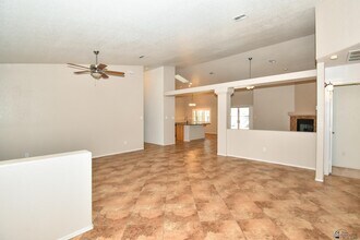 8406 E Lorenzo Ln in Yuma, AZ - Building Photo - Building Photo