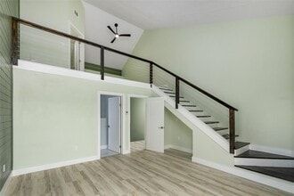 120 1st St E in Tierra Verde, FL - Building Photo - Building Photo