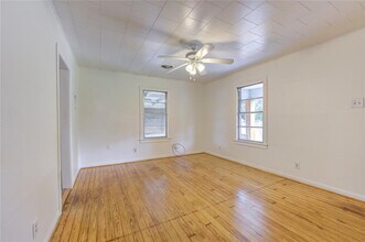 1823 Tabor St in Houston, TX - Building Photo - Building Photo