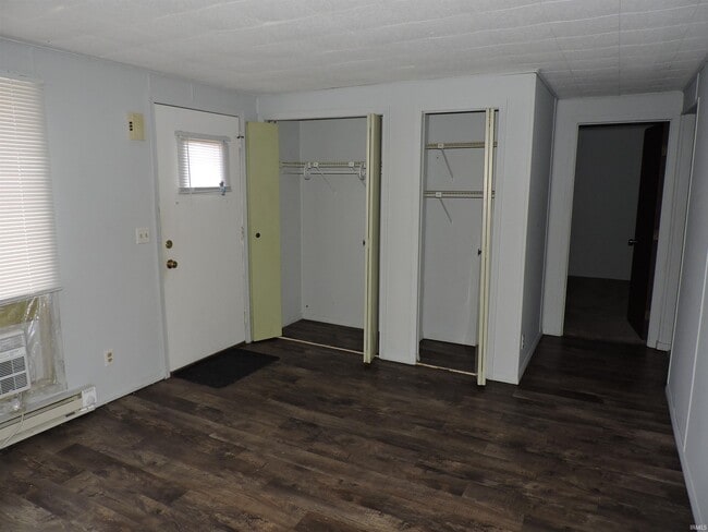 125 W Orange St in Cromwell, IN - Building Photo - Building Photo