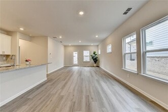 2357 Whitworth St in Lawrenceville, GA - Building Photo - Building Photo