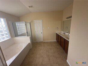 2617 White Moon Dr in Harker Heights, TX - Building Photo - Building Photo