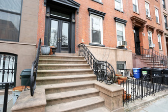 228 Degraw St in Brooklyn, NY - Building Photo - Building Photo