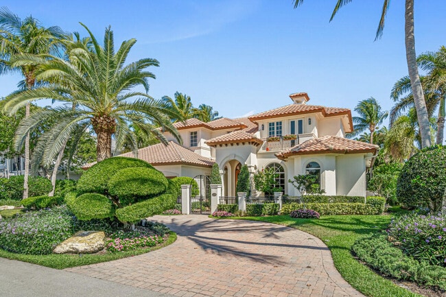 property at 2280 Queen Palm Rd