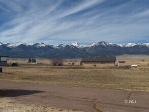 18 Lea Ln in Westcliffe, CO - Foto de edificio - Building Photo
