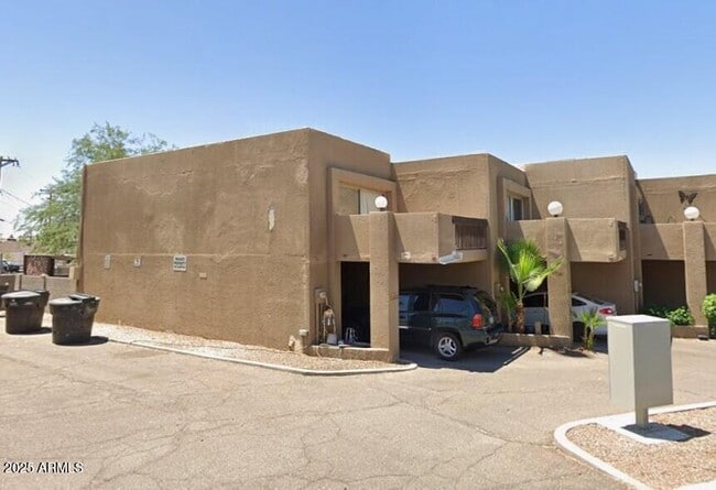 property at 3539 E Palm Ln