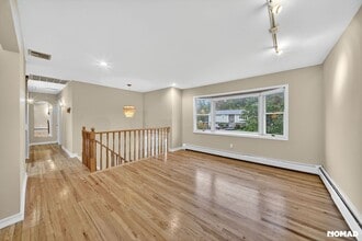 15 Castle Ct in Thiells, NY - Building Photo - Building Photo