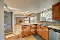 1693 S Macon St in Aurora, CO - Building Photo - Building Photo