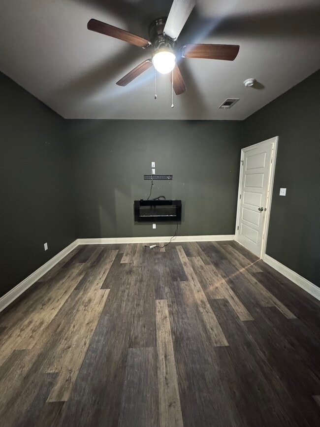 32639 Cynthia Dr in Denham Springs, LA - Building Photo - Building Photo