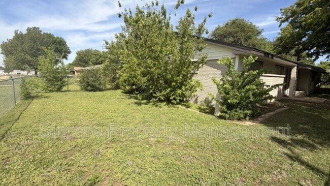 401 NW 81st St