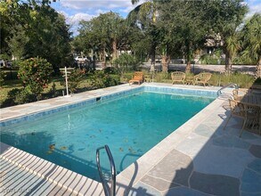 1256 Mistletoe Ct in Marco Island, FL - Building Photo - Building Photo