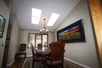 8811 Rendon Dr in Anchorage, AK - Building Photo - Building Photo