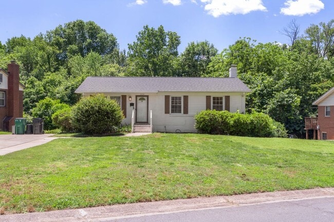 property at 3124 Edsel Pl