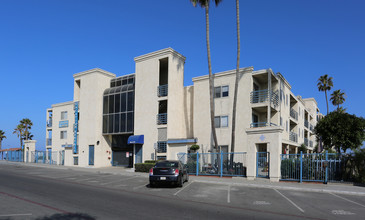 Marina Del Mar in Oceanside, CA - Building Photo - Building Photo