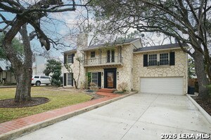 126 Stanford Dr in Olmos Park, TX - Building Photo - Building Photo