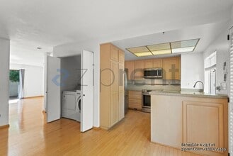 11051 Firethorne Dr in Cupertino, CA - Building Photo - Building Photo