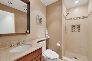 33 Brimstone Way in Ashland, MA - Building Photo