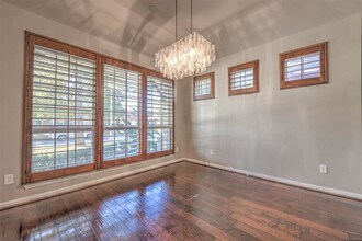 17106 Tupelo Garden Cir in Humble, TX - Foto de edificio - Building Photo