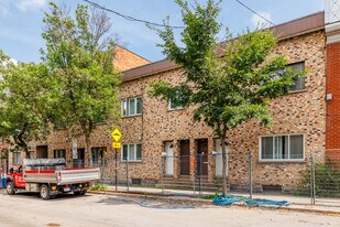 3462 Workman Rue in Montréal, QC - Building Photo