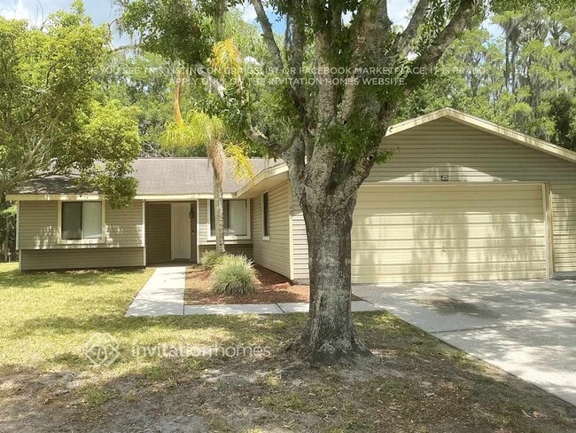 property at 513 Lakeview Dr