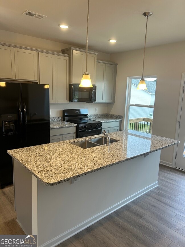 67 Professional Pl in Calhoun, GA - Building Photo - Building Photo
