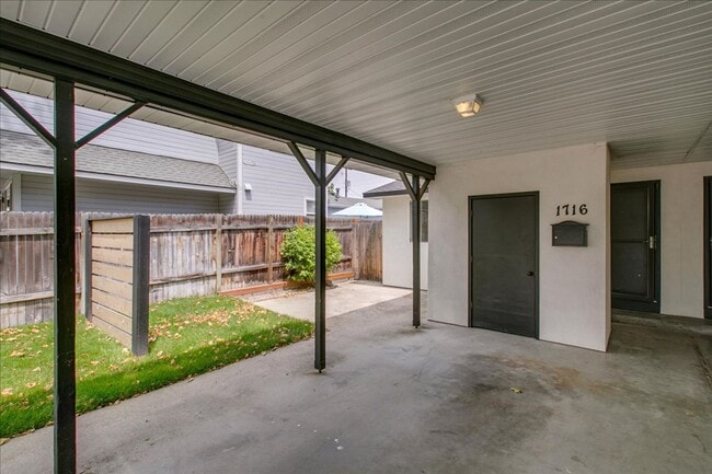 property at 1716-1718 S Colorado Ave
