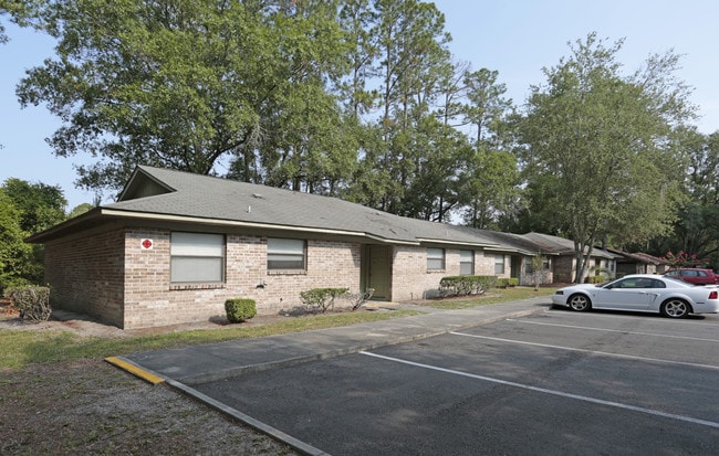 Southern Villas of Starke in Starke, FL - Building Photo - Building Photo