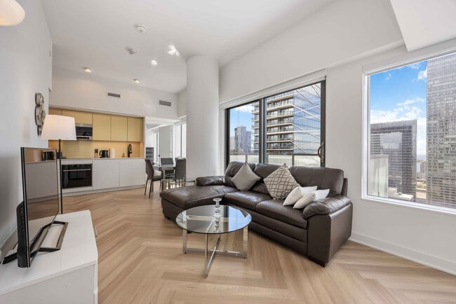 225 Adelaide St W, Unit SI ID1357656P