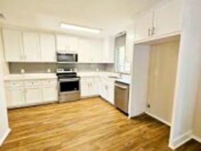 103 Stewart Ct in Leesburg, GA - Building Photo - Building Photo