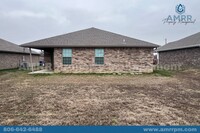 1165 N Oak Way Dr in Webb City, MO - Building Photo - Building Photo