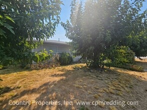 6561 Kimberly Dr in Redding, CA - Building Photo - Building Photo