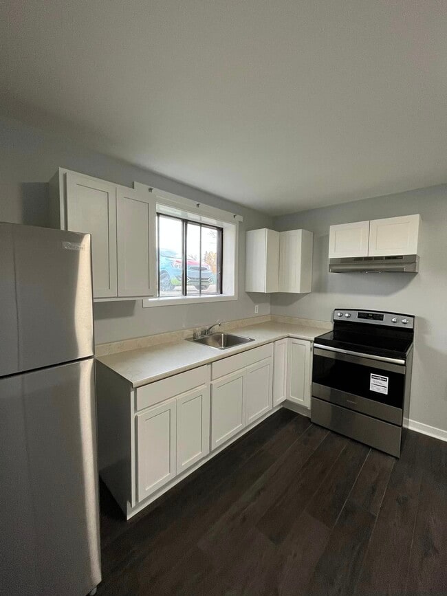 property at 450 Raymond Ave