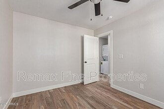 6421 S 23rd St in Phoenix, AZ - Building Photo - Building Photo