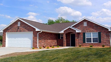 River Valley Homes in Iola, KS - Building Photo