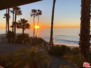 26668 Seagull Way in Malibu, CA - Building Photo - Building Photo