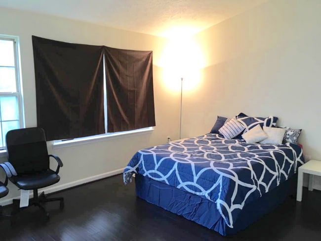 property at 7256 S Ora Ct