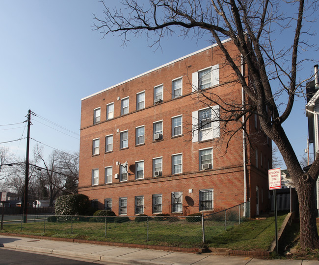 43RD FLATS in Hyattsville, MD - Building Photo - Building Photo