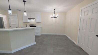 2205 Multi National, Unit #C in Harlingen, TX - Building Photo - Building Photo