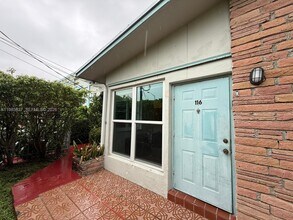 1247 Marseille Dr in Miami Beach, FL - Building Photo - Building Photo