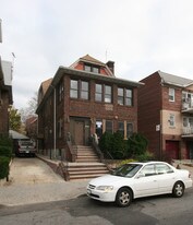 4133 75th St Apartments