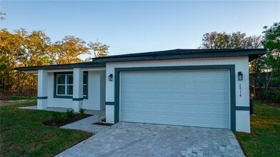 10034 N Darwin Way in Citrus Springs, FL - Building Photo - Building Photo