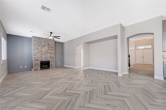 742 Sandy Hook Terrace in Henderson, NV - Foto de edificio - Building Photo