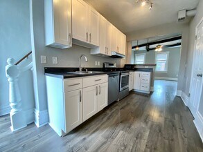 2335 Sarah St in Pittsburgh, PA - Foto de edificio - Building Photo