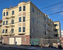 La Playa Apartments in San Francisco, CA - Building Photo