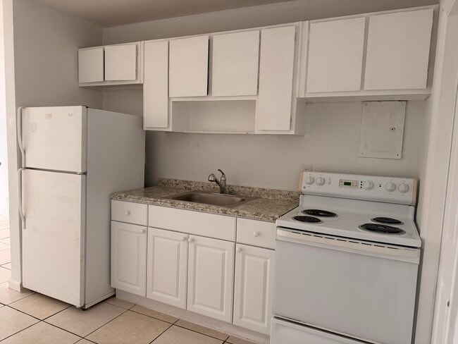 property at 1172 W 34th St