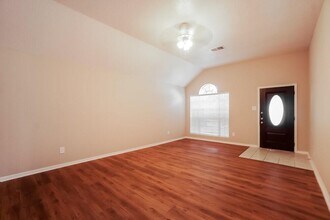 19563 Maywood Falls Cir in Houston, TX - Building Photo - Building Photo