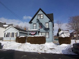 70 Saratoga Ave in Rochester, NY - Building Photo