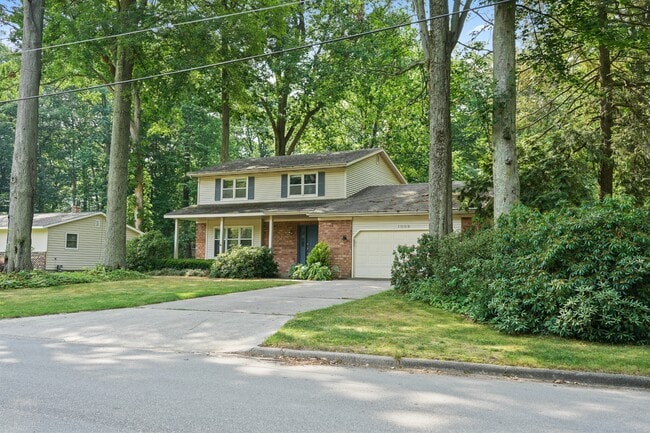1008 Forest Hills Dr in Holland, MI - Building Photo - Building Photo
