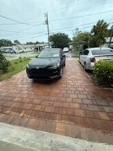 117 NW 7th Ave in Dania Beach, FL - Building Photo - Building Photo
