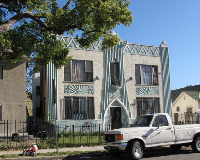 705-707 W 41st Pl in Los Angeles, CA - Building Photo - Building Photo